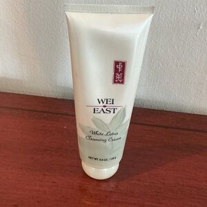 WEI EAST WHITE LOTUS CLEANSING CREAM
